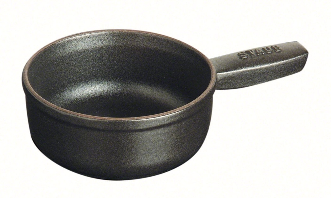 Cast iron fondue pot, 12 cm - Staub