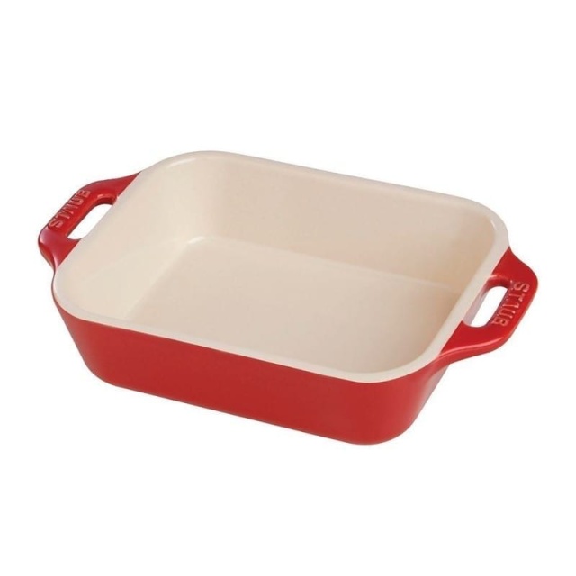 Rectangular shape, 34 x 24 cm, Red - Staub