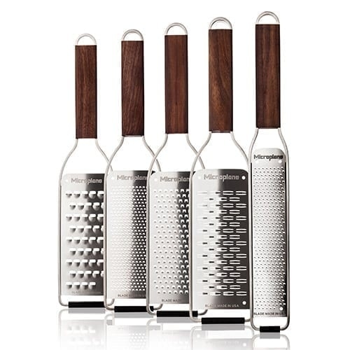 Grater, Master, with walnut handle - Microplane