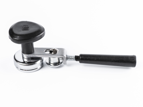 Manual Sealer for beer and soft drinks cans - 100% Chef