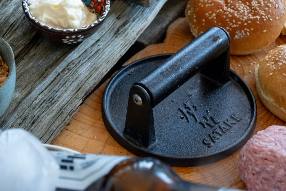 Barbecue press/smash - Satake