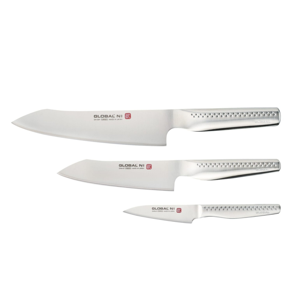 Lot de couteaux Global 3 pièces, GN-009, GNM-07, GNFS-01 dans le groupe Cuisine / Couteaux de cuisine / Set de couteaux l\'adresse The Kitchen Lab (1073-20306)