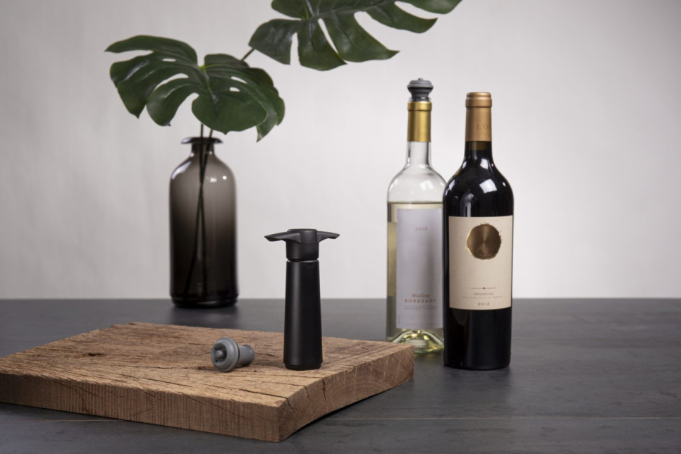 Wine Saver, black - Vacuvin