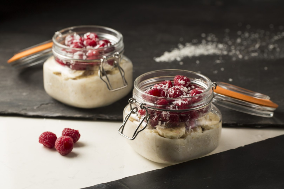 Canning jar with jumper - Kilner