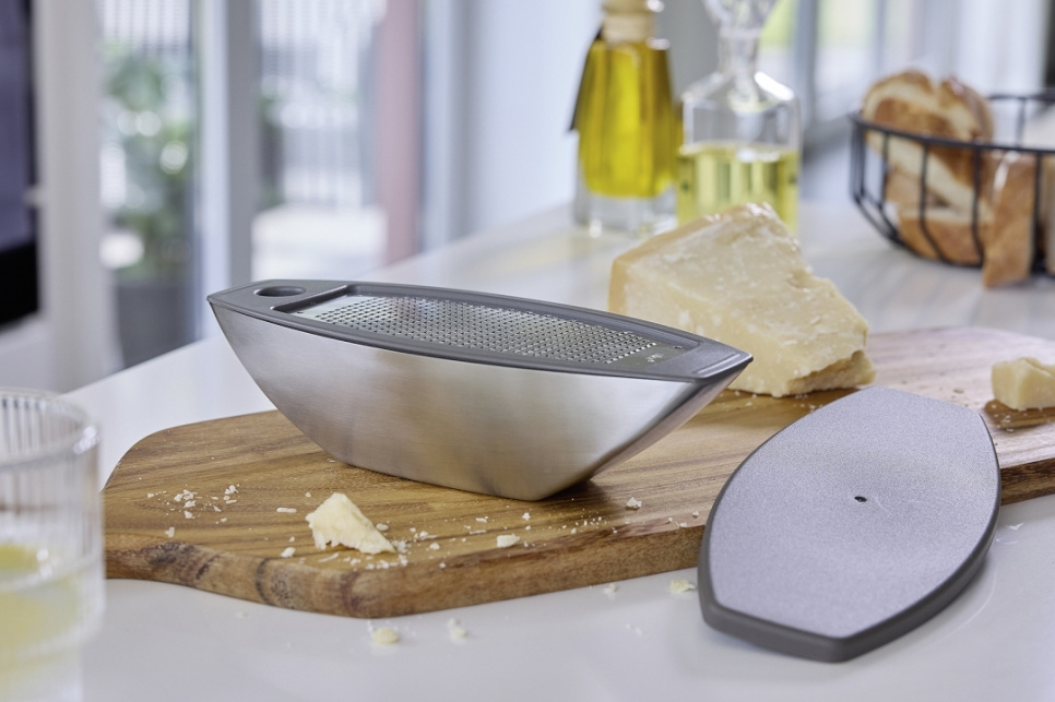 Parmesan Grater with Container - Zack