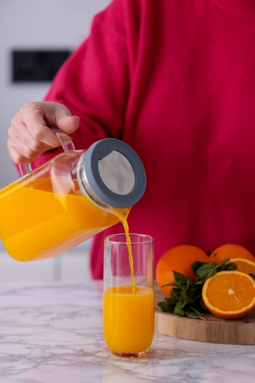 Water jug adapted for refrigerator door, Fresh - Kilner