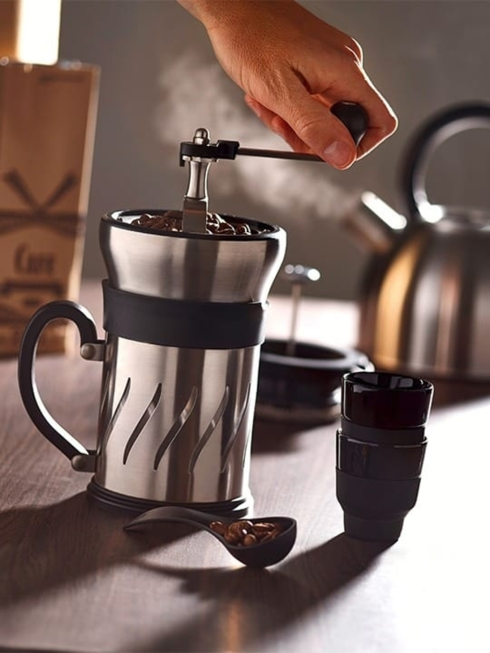 Paris Press, Kaffeemühle und Pressstempelkanne - Peugeot