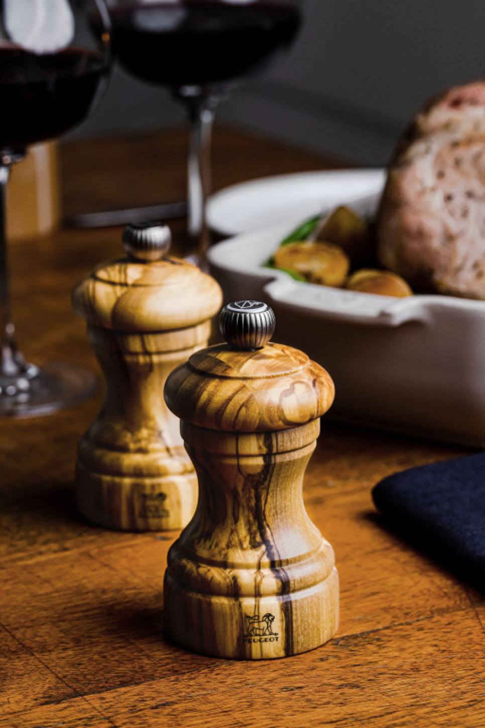 Pepper Mill, 10 cm, Bistro Specials, Olive Wood - Peugeot