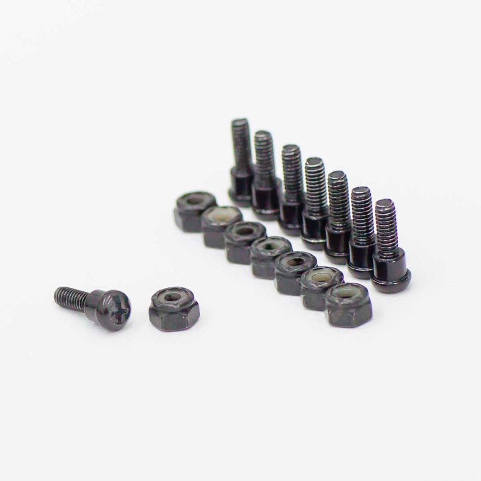 Screw kit for Egg Mates (spare part) - Big Green Egg in the group Barbecues, Stoves & Ovens / Barbecues / Spare parts for the Big Green Egg at KitchenLab (1282-28140)