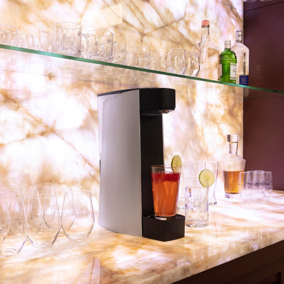 One Touch carbonation machine - Carbon8