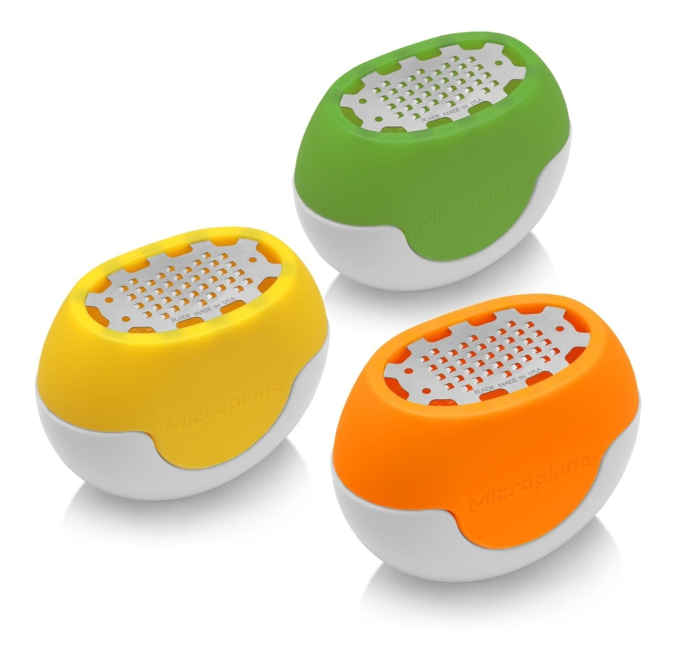 Râpe, Flexi Zesti avec collecteur - Microplane dans le groupe Cuisine / Râper, tailler et trancher / Râpes l\'adresse The Kitchen Lab (1316-16531)