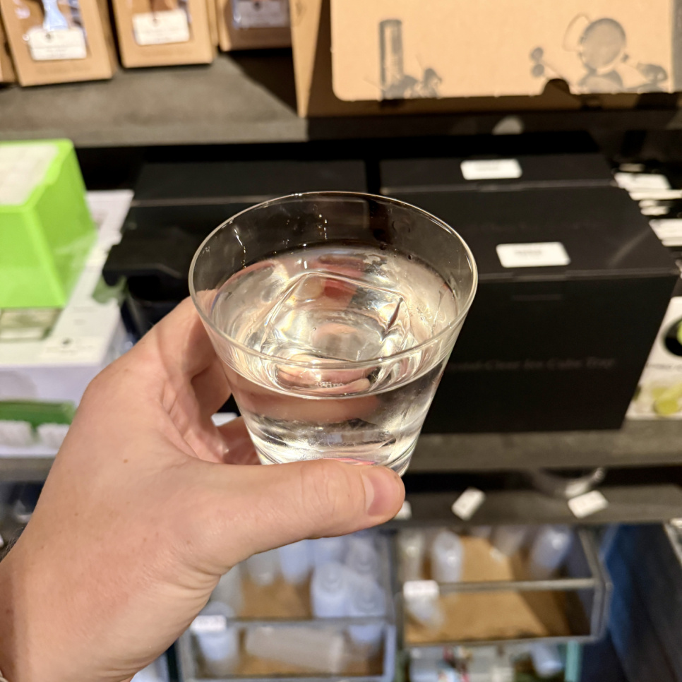  Ice mold for clear ice, cube, 2 pieces