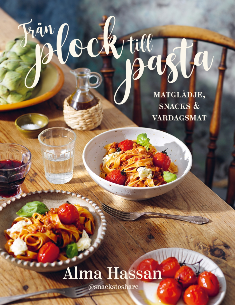 Från Plock till Pasta - Alma Hassan in the group Cooking / Cookbooks / Everyday food at KitchenLab (1355-36095)