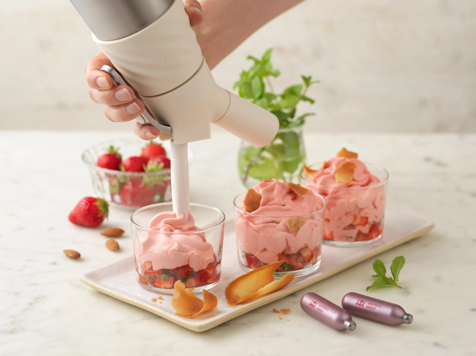 Cream siphon, Creative Whip, 0,5L, Ivory White - iSi