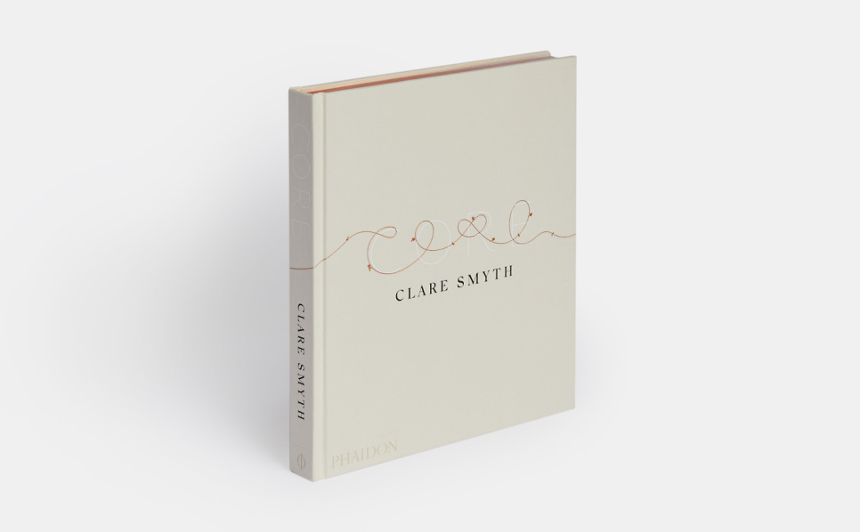 Core - Clare Smyth dans le groupe Cuisine / Livres de cuisine / Cuisines & Cultures / Grande-Bretagne & Irlande l\'adresse The Kitchen Lab (1399-36097)