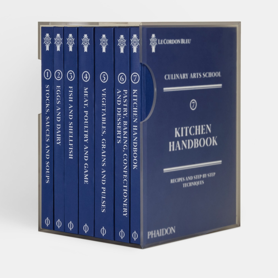 Le Cordon Bleu Culinary Arts School: Volumes 1-7 in the group Cooking / Cookbooks / Cuisines & Cultures / France at KitchenLab (1399-36355)
