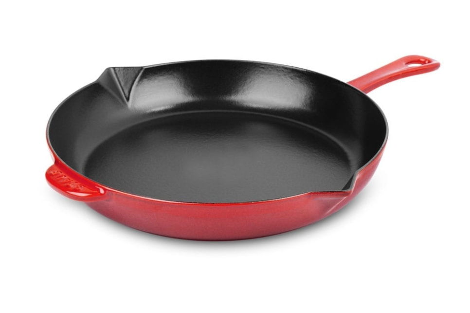 Cast iron frying pan, 26 cm, red with iron handle - Staub in the group Cooking / Frying pan / Frying pans at KitchenLab (1418-12948)