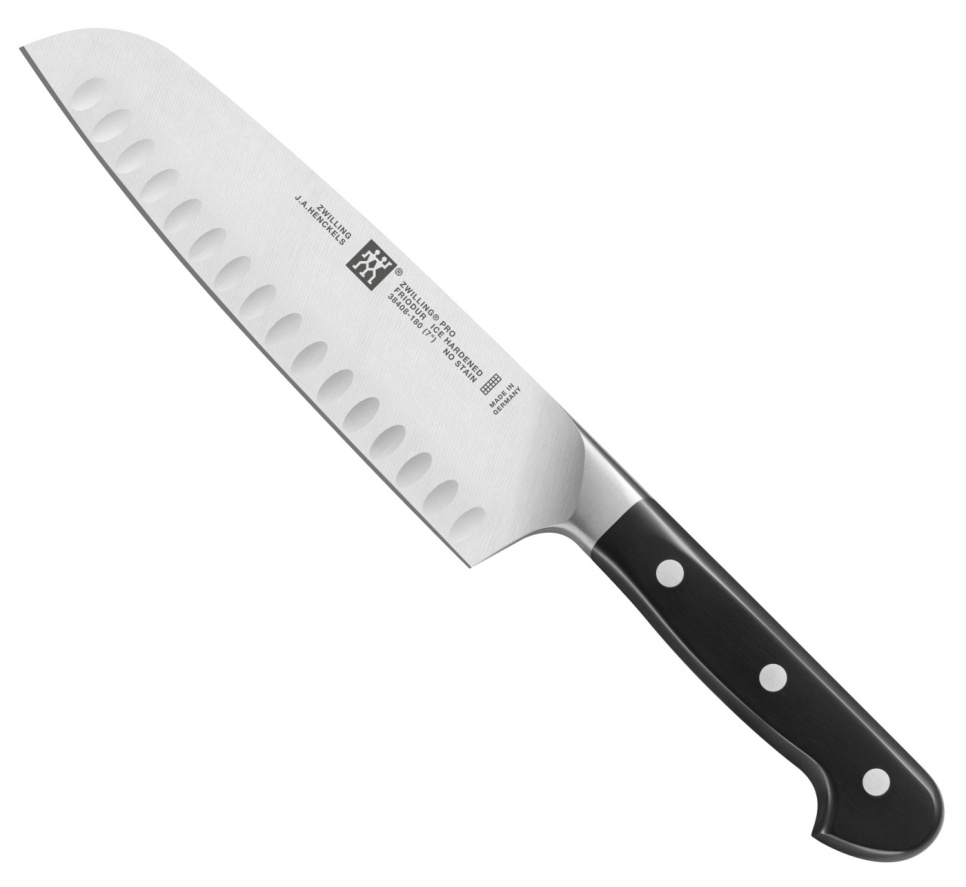 Couteau Santoku bord cannelé, 18 cm - Zwilling Pro dans le groupe Cuisine / Couteaux de cuisine / Couteaux Santoku l\'adresse The Kitchen Lab (1418-14090)