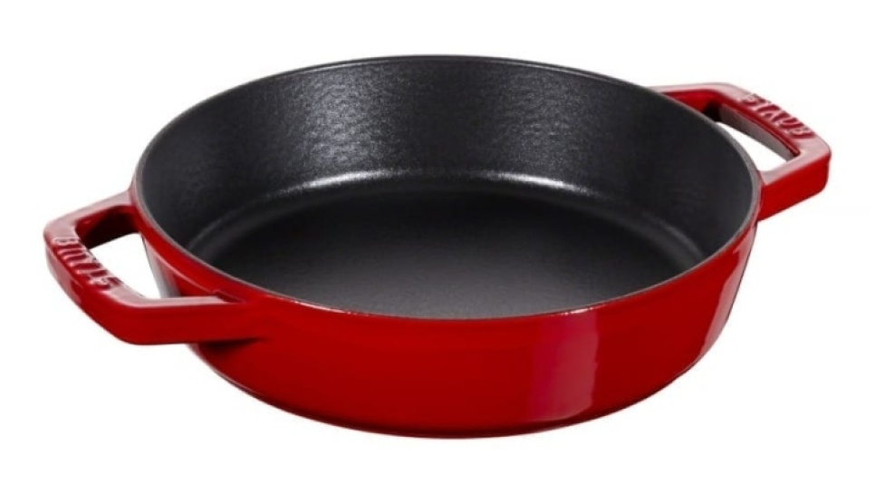 Sauteuse à deux anses, rouge - Staub dans le groupe Cuisine / Poêle à frire / Sauteuse l\'adresse The Kitchen Lab (1418-17615)