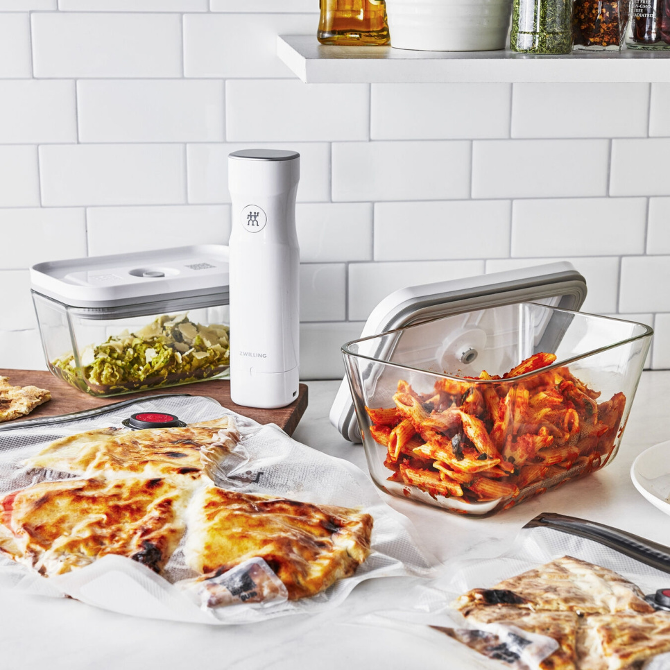 Complete Start Kit Fresh & Save, electric vacuum pump, bags and glass jars - Zwilling