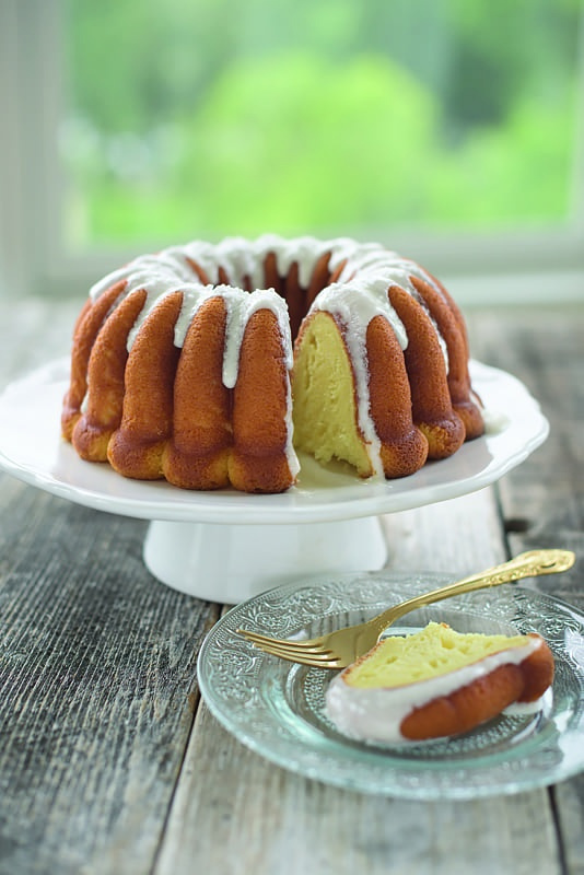 Baking tin Elegant party - Nordic Ware - Shop online | KitchenLab