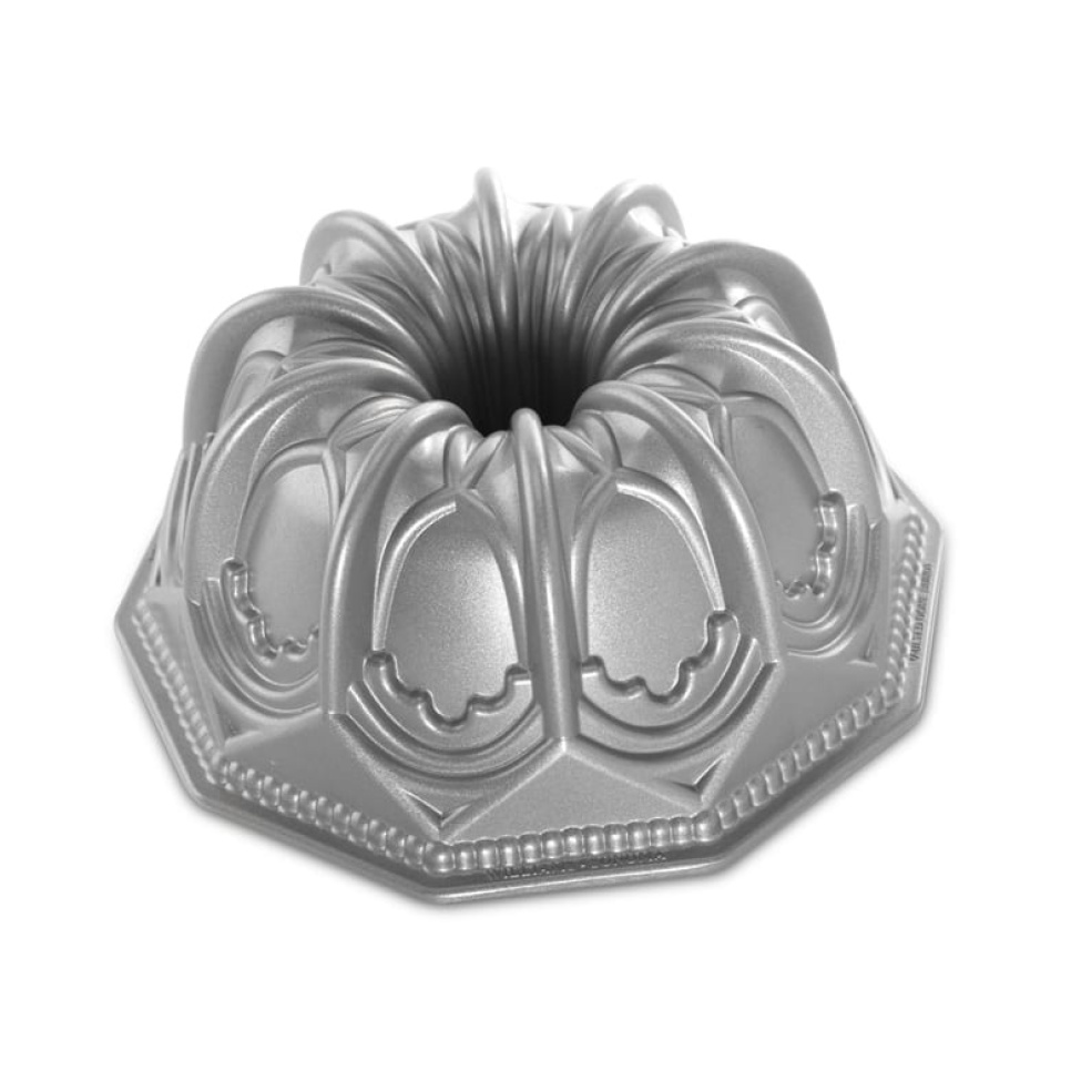 Baking tin Vaulted Cathedral Bundt Pan - Nordic Ware in the group Baking / Baking moulds / Cake tins at KitchenLab (1422-14034)