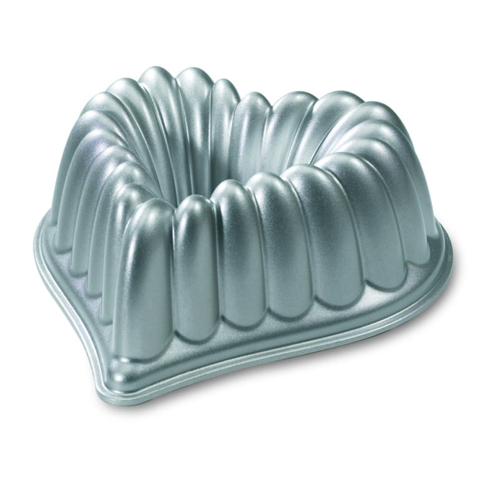 Moule à gâteau, Elegant Heart Bundt - Nordic Ware dans le groupe Pâtisserie / Moules / Moules à gâteaux l\'adresse The Kitchen Lab (1422-14038)