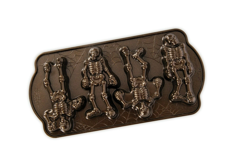 Baking tin, Spooky Skeleton Cakelet Pan - Nordic Ware in the group Baking / Baking moulds / Cake tins at KitchenLab (1422-22035)