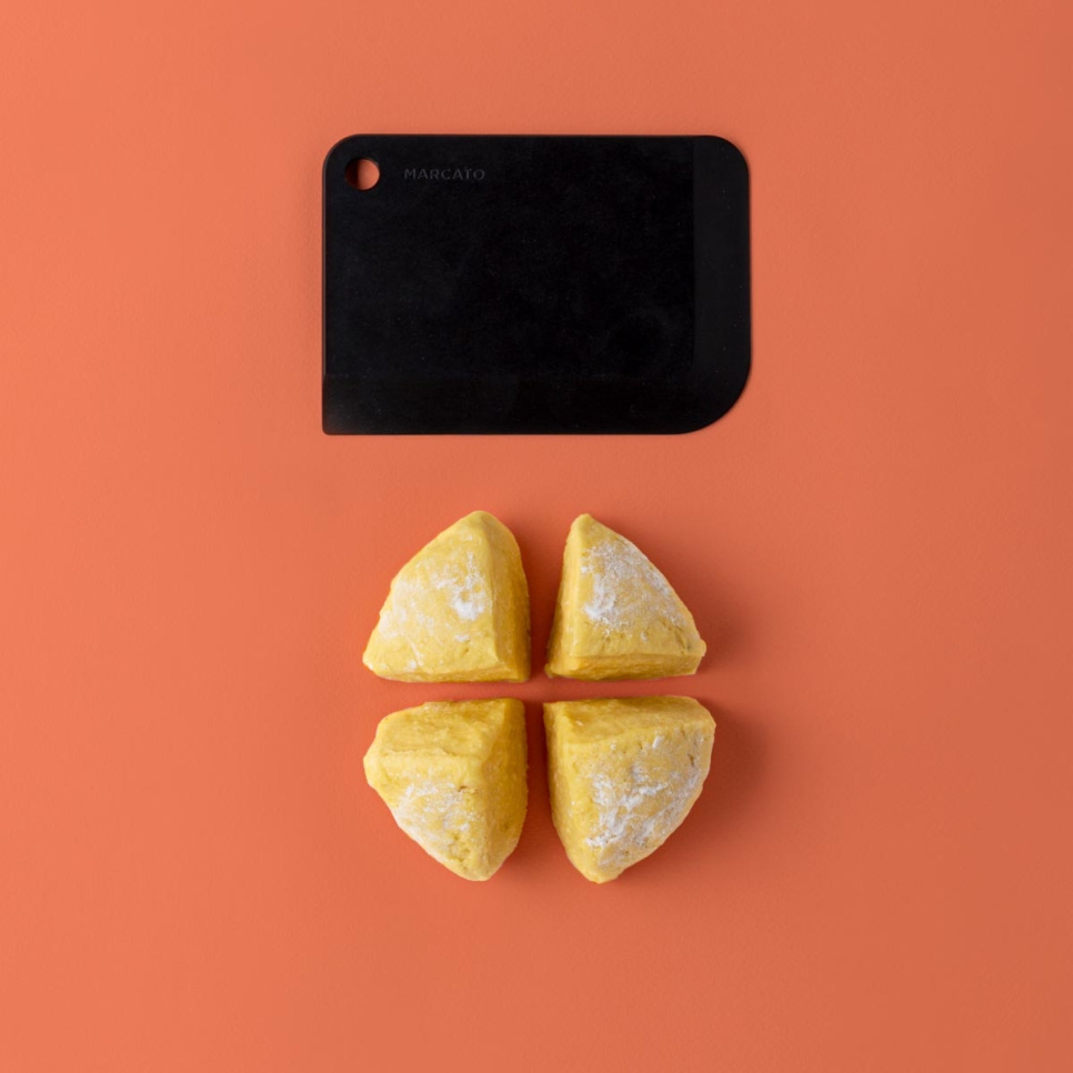 Dough Scraper, Composite - Marcato
