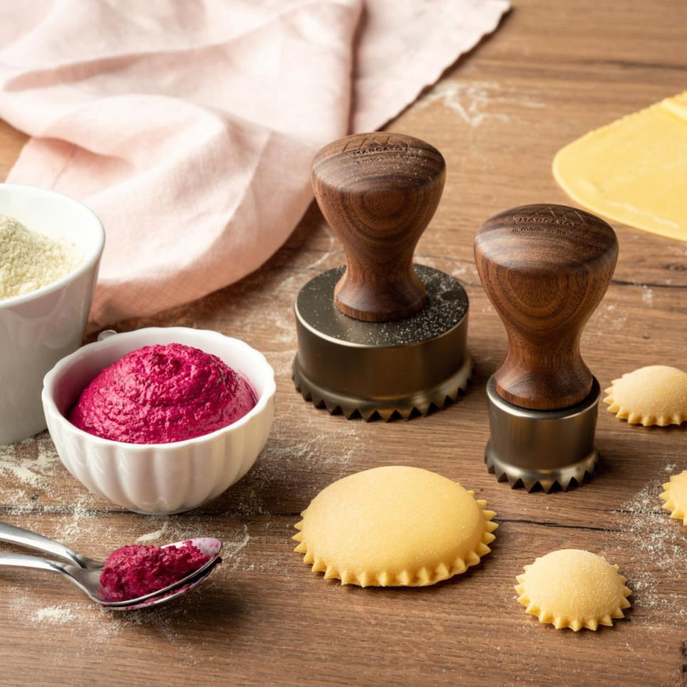 Ravioli Stamp, Fluted Round 6.5 cm, Heritage - Marcato