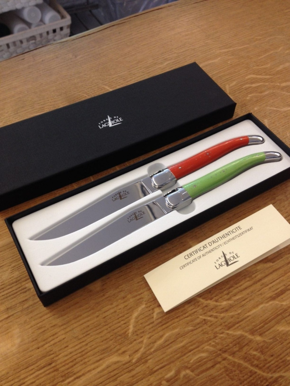 Set of 2 kitchen knives - Green and orange handle in the group Table setting / Cutlery / Knives at KitchenLab (1446-15905)