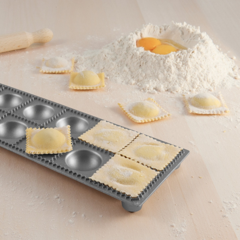 Ravioli-Form mit Nudelholz, 12 Stück - Eppicotispai