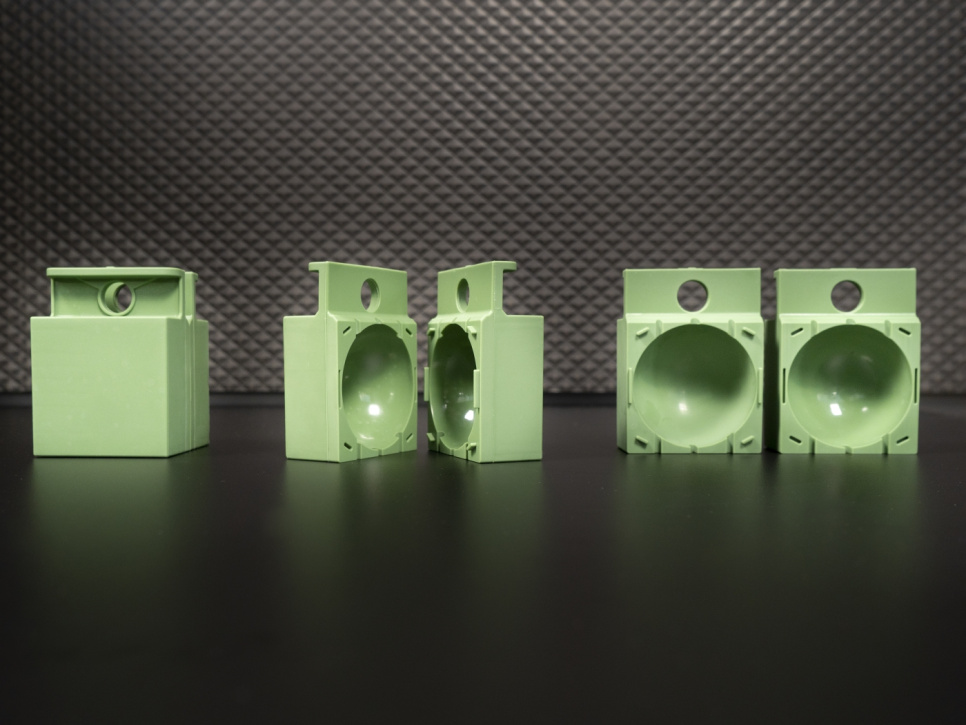 Mould set of 16 silicone moulds, ø7,5 cm Sphere for Alinia Clear Ice machine - 100% Chef