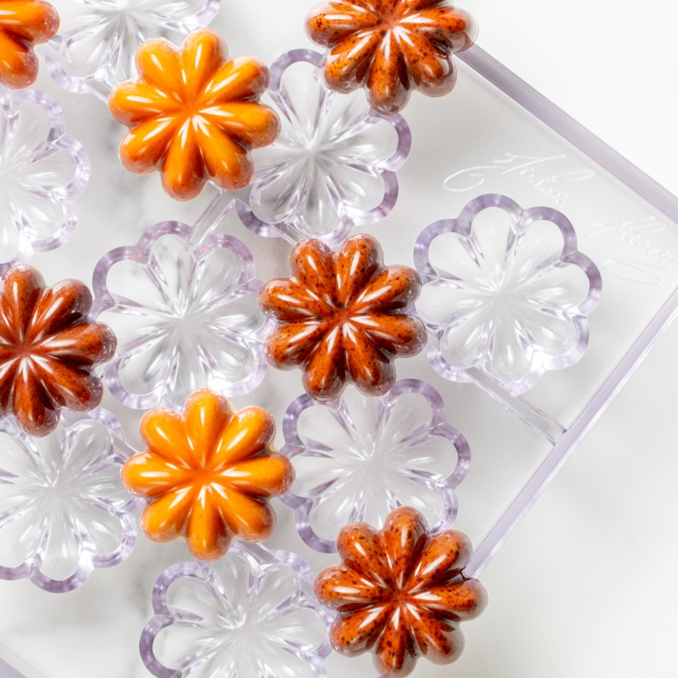 Praline mould Étoile 21MA1067 - Martellato in the group Baking / Baking moulds / Praline moulds at KitchenLab (1710-29059)