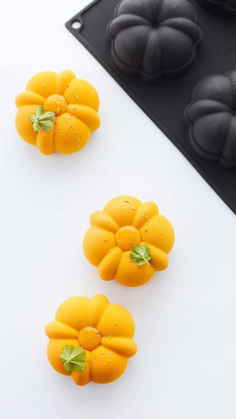 Silicone mould, Black, Pansé, 30SIL523 - Martellato