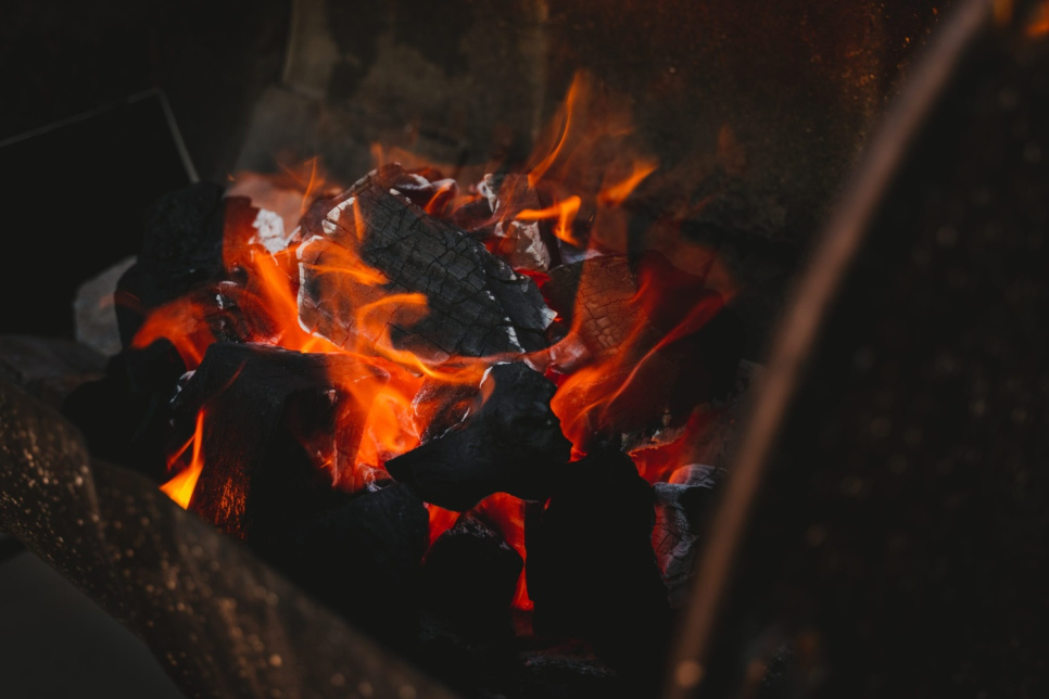 Barbecue charcoal, Chunx XL - Hardwood Lump Charcoal, 15.88kg - Jealous Devil