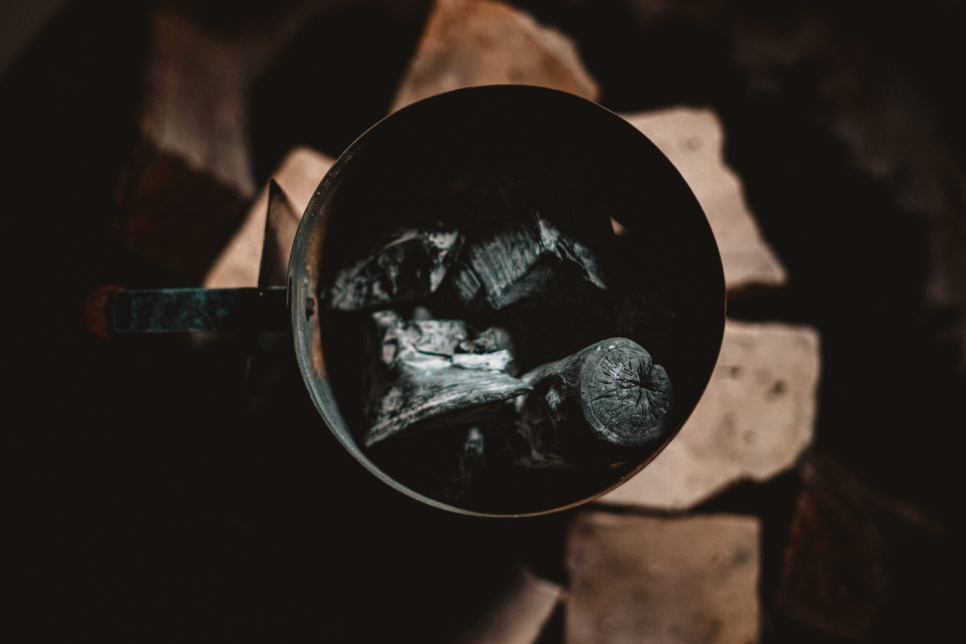 Barbecue charcoal, Onyx Binchotan, 9.07kg - Jealous Devil