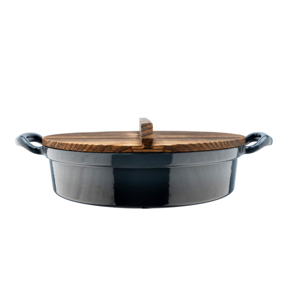 Bratpfanne aus Gusseisen mit Holzdeckel 30 cm - Heirol in der Gruppe Kochen / Töpfe & Pfannen / Töpfe bei The Kitchen Lab (1786-22028)