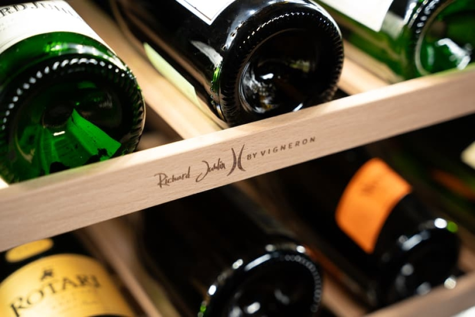 Champagne shelf Richard Juhlin VS130 / VS170 - Vigneron