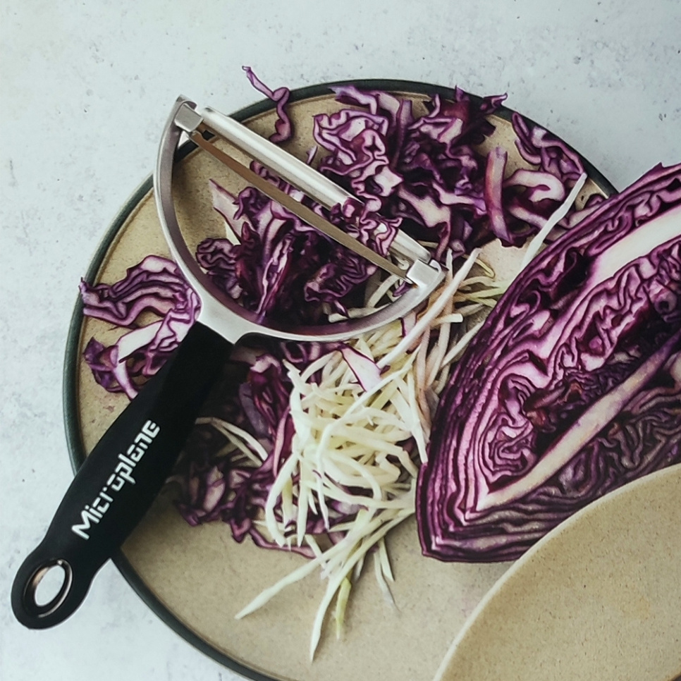 Professional XL Peeler - Microplane