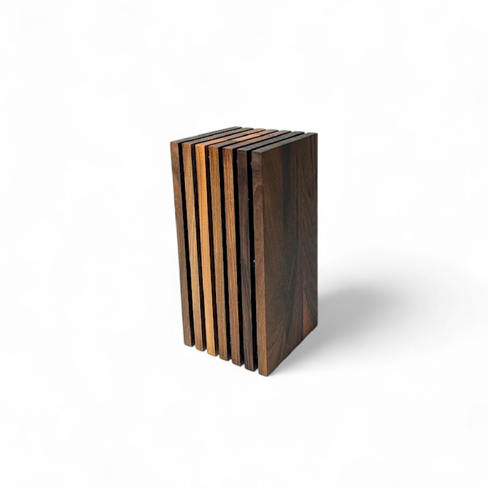 Knife Block in Walnut - AT-Line in the group Cooking / Kitchen knives / Knife storage / Knife block at KitchenLab (2212-30597)