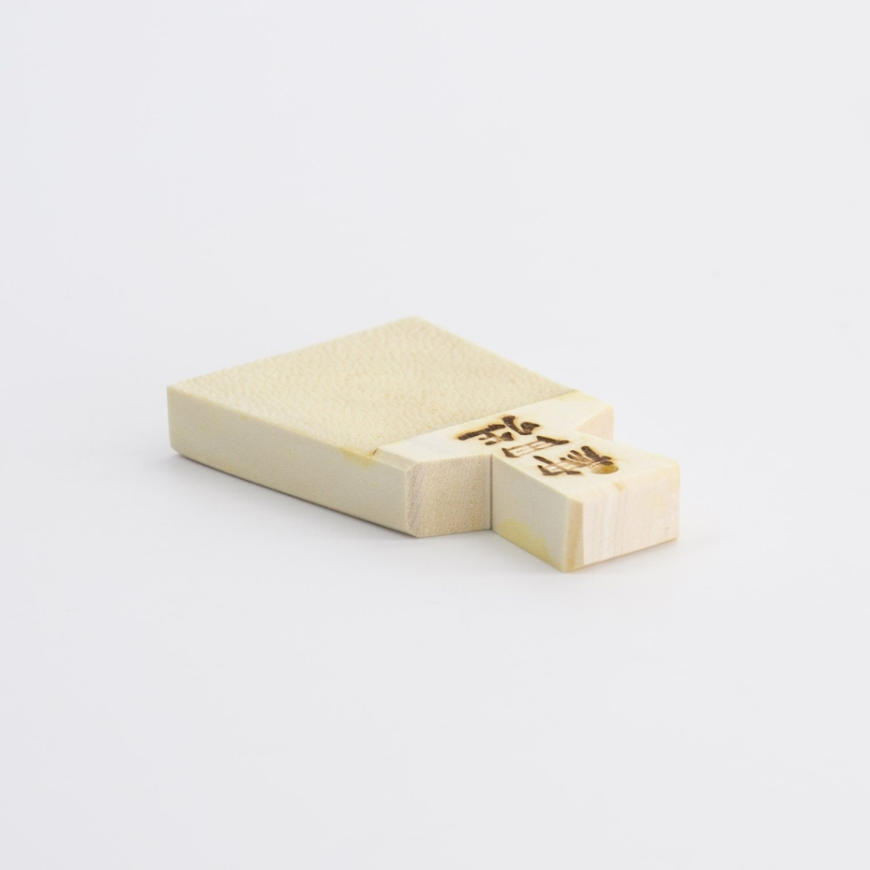 Oroshigane, sharkskin grater