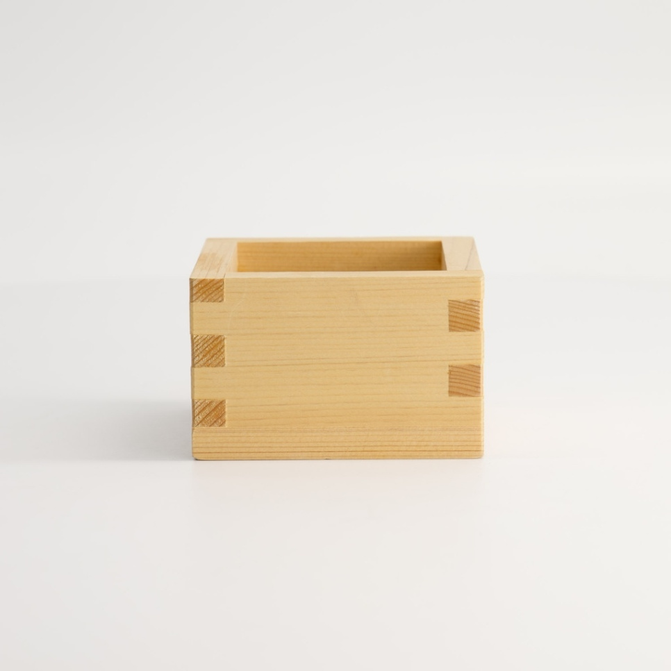 Masu, wooden sake cup, 8 x 8 cm in the group Cooking / Kitchen utensils / Asian cooking at KitchenLab (2252-33065)