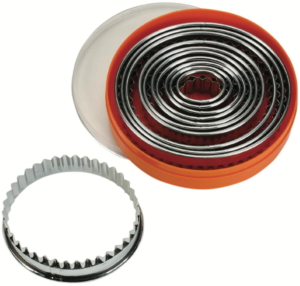 Wavy oval cutters, set of 12 pieces - Schneider in the group Baking / Baking utensils / Cutters & punch rings at KitchenLab (2254-33775)