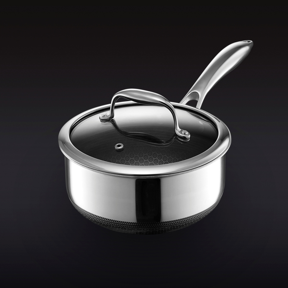 Saucepan with glass lid, nonstick, 1.9 L - Hexclad in the group Cooking / Pots & Pans / Pans at KitchenLab (2262-33381)